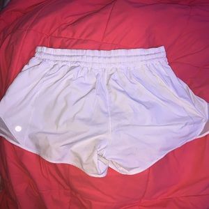 lululemon hotty hot shorts